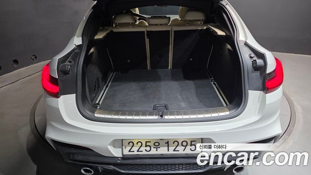 BMW X4 2020 — photo 34