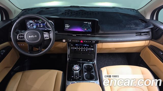 Kia Canival 2023 — photo 10