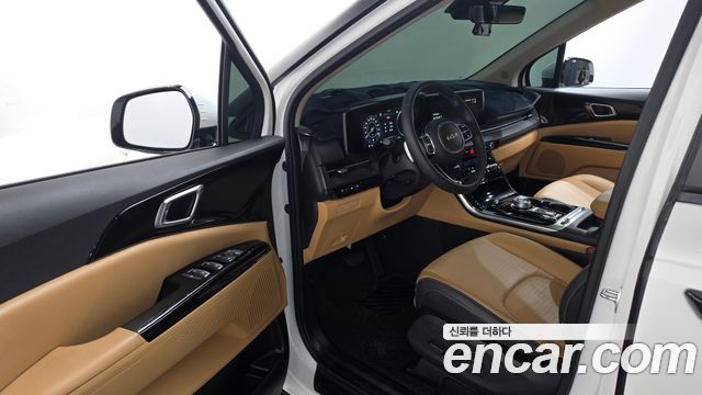 Kia Canival 2023 — photo 13