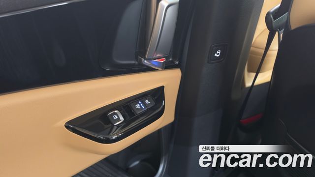 Kia Canival 2023 — photo 23