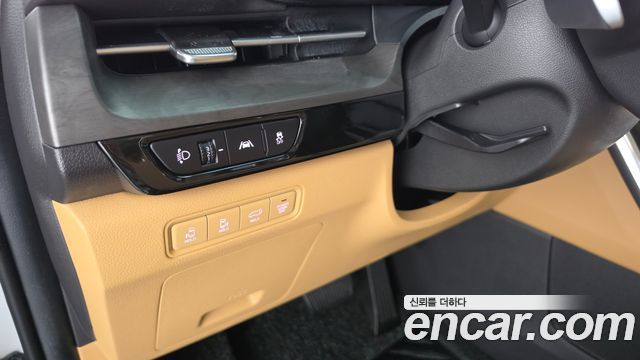 Kia Canival 2023 — photo 26
