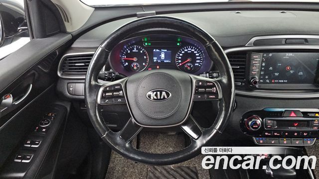 Kia Sorento 2019 — photo 19