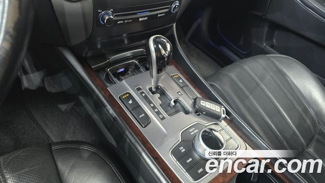 Hyundai Equus 2012 — photo 12