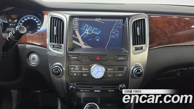 Hyundai Equus 2012 — photo 19