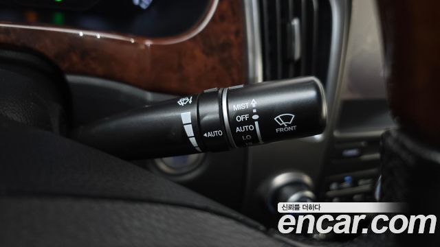 Hyundai Equus 2012 — photo 24