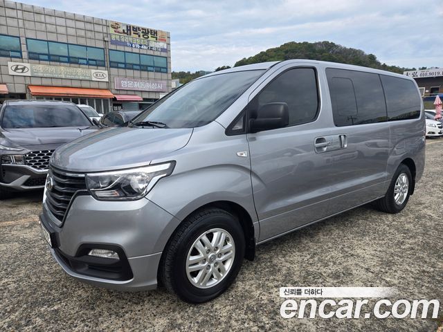 Hyundai Starex 2021 — photo 3