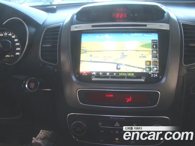 Kia Sorento 2014 — photo 11