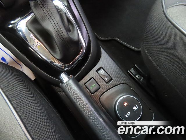 Renault Korea QM3 2015 — photo 10
