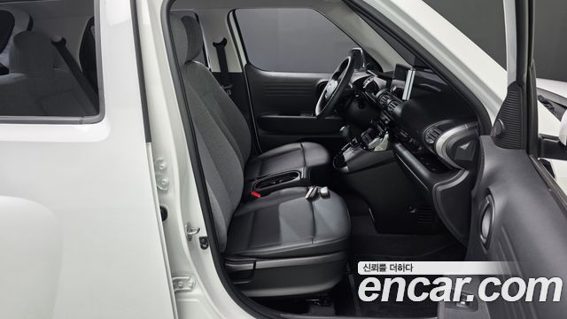 Hyundai Casper 2024 — photo 16