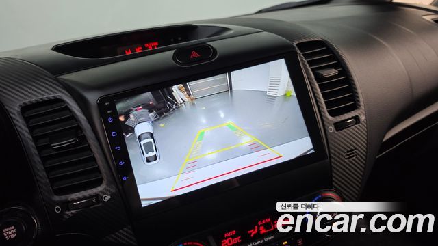 Kia K3 2013 — photo 20