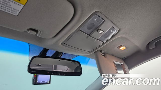 Kia K3 2013 — photo 22