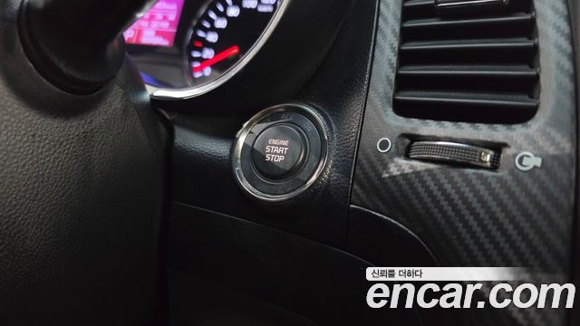 Kia K3 2013 — photo 24