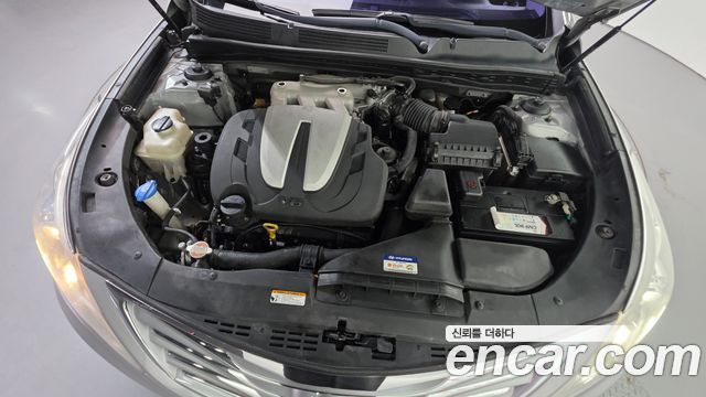 Hyundai Grandeur 2011 — photo 6