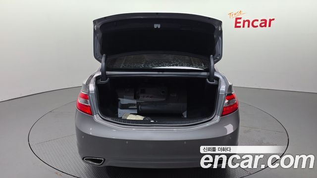 Hyundai Grandeur 2011 — photo 19