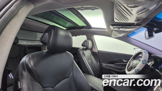 Hyundai Grandeur 2011 — photo 20