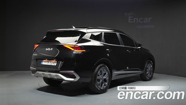 Kia Sportage 2023 — photo 2