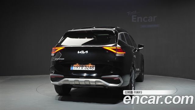 Kia Sportage 2023 — photo 4