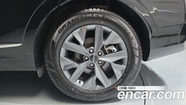 Kia Sportage 2023 — photo 7