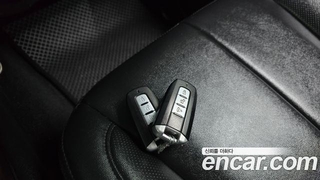 KG Mobility Rexton 2013 — photo 23