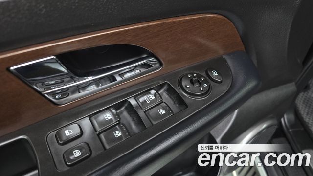 KG Mobility Rexton 2013 — photo 34