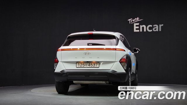 Hyundai Kona 2023 — photo 4