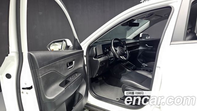 Hyundai Kona 2023 — photo 13