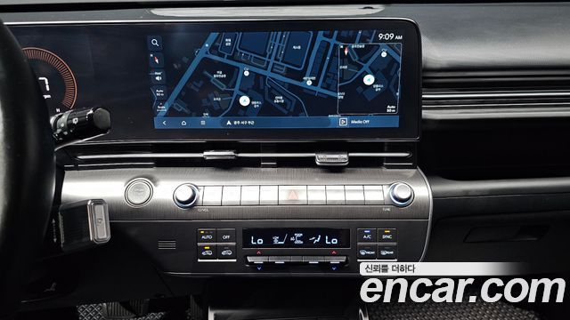 Hyundai Kona 2023 — photo 24