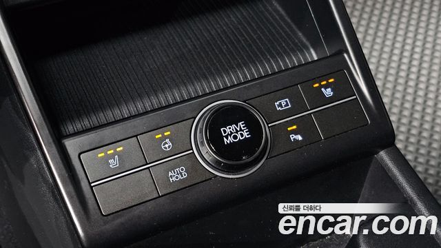 Hyundai Kona 2023 — photo 28