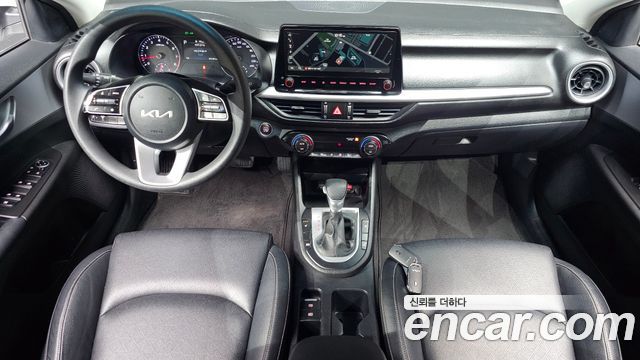 Kia K3 2022 — photo 10