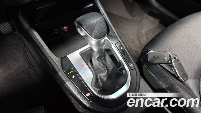 Kia K3 2022 — photo 12