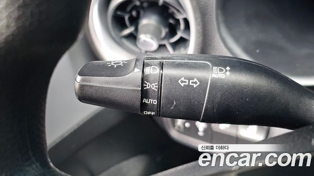 Kia K3 2022 — photo 30
