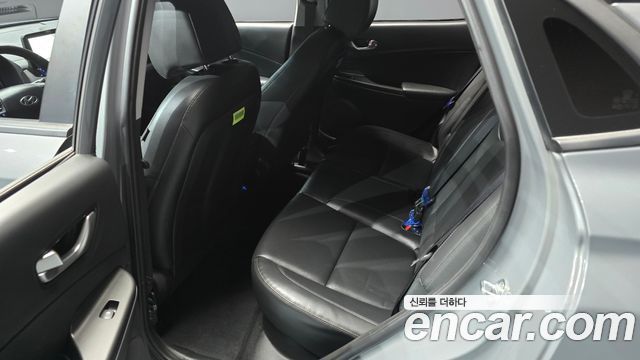Hyundai Kona 2021 — photo 16