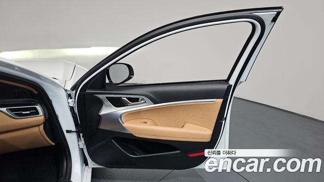 Genesis G70 2024 — photo 14