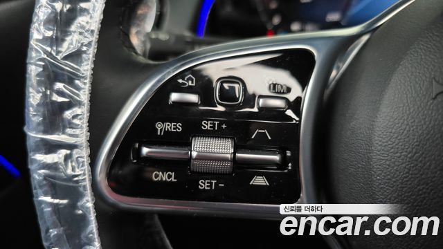 Mercedes-Benz EQB 2024 — photo 26