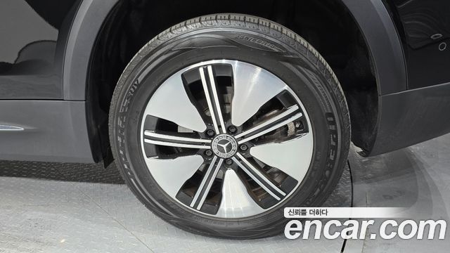 Mercedes-Benz EQB 2024 — photo 7