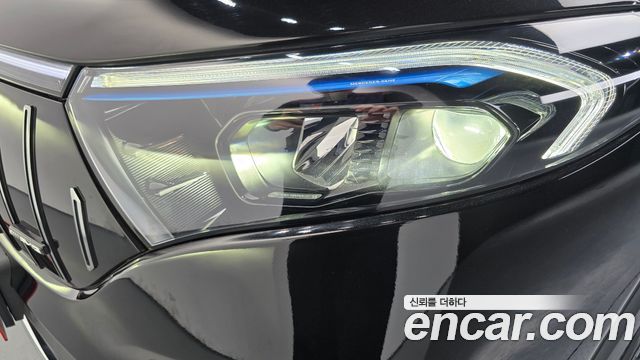 Mercedes-Benz EQB 2024 — photo 8