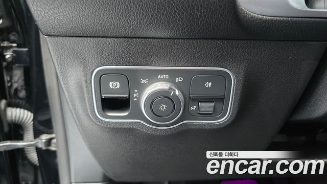 Mercedes-Benz EQB 2024 — photo 33