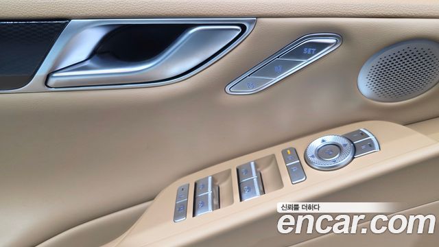 Genesis G80 2025 — photo 30