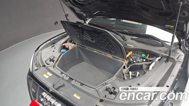 Audi e-tron 2021 — photo 6