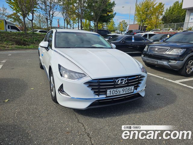 Hyundai Sonata 2022 — photo 2