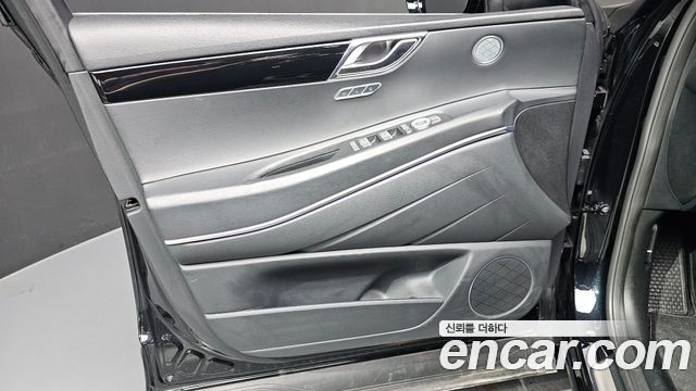 Genesis GV80 2024 — photo 14
