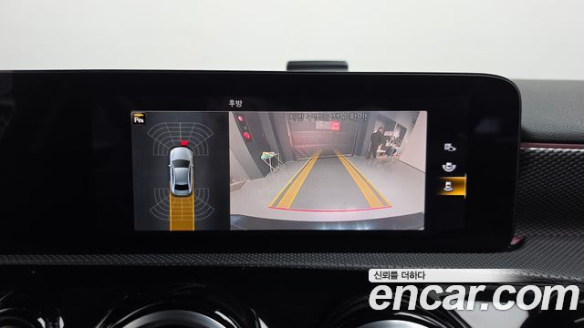 Mercedes-Benz A-Class 2021 — photo 20
