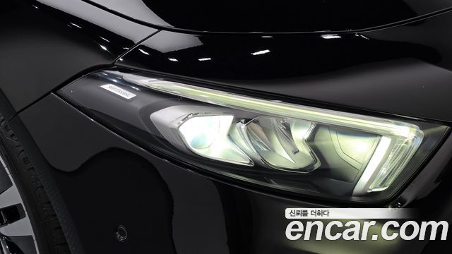 Mercedes-Benz A-Class 2021 — photo 8