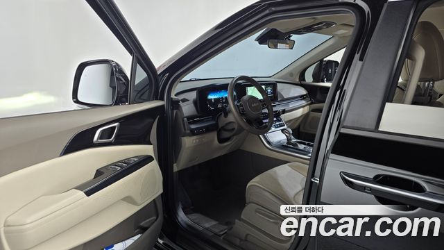 Kia Canival 2023 — photo 13