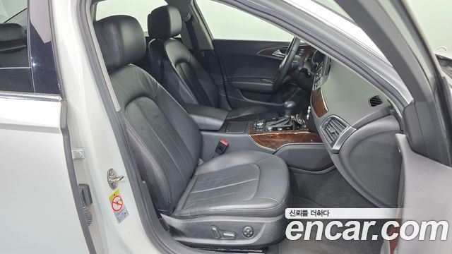 Audi A6 2014 — photo 11