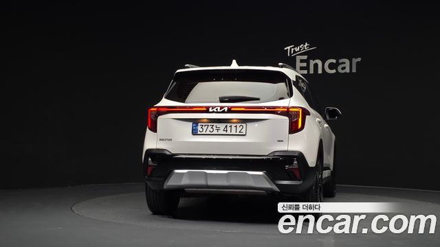 Kia Seltos 2023 — photo 4