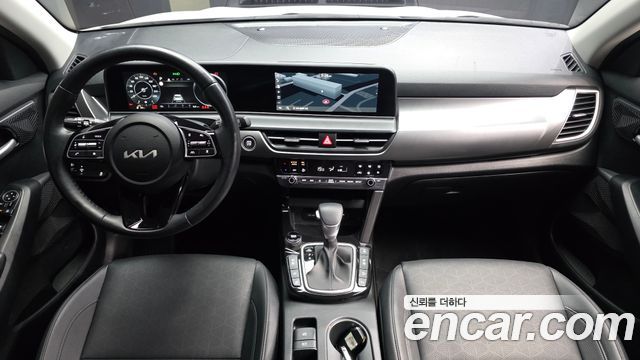 Kia Seltos 2023 — photo 10