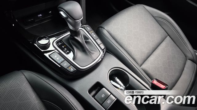 Kia Seltos 2023 — photo 12