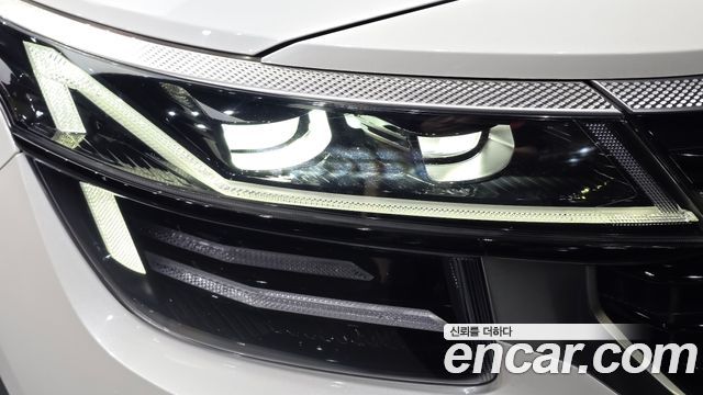 Kia Seltos 2023 — photo 8