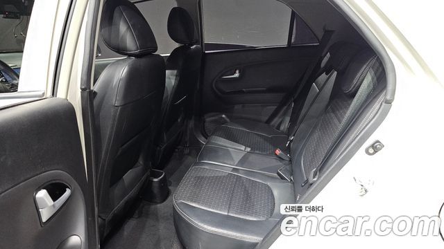 Kia morning 2016 — photo 18
